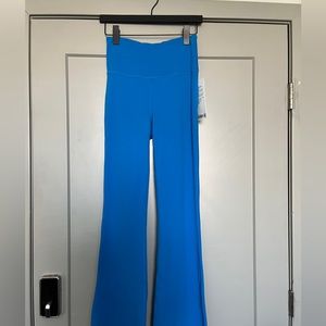 Lululemon Groove Pant in Poolside Blue